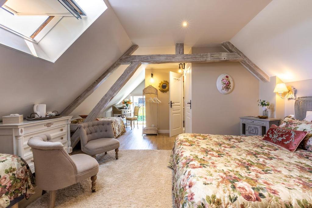 Le Clos Des Roses Chambres Et Tables D Hotes Meusnes Eksteriør billede